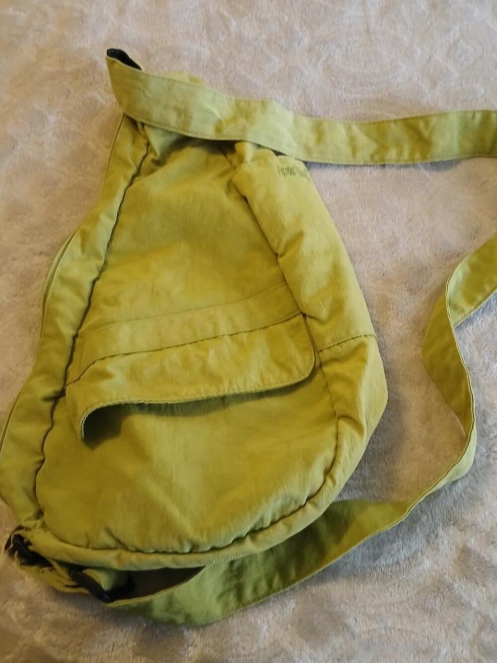 AmeriBag lime green mid size